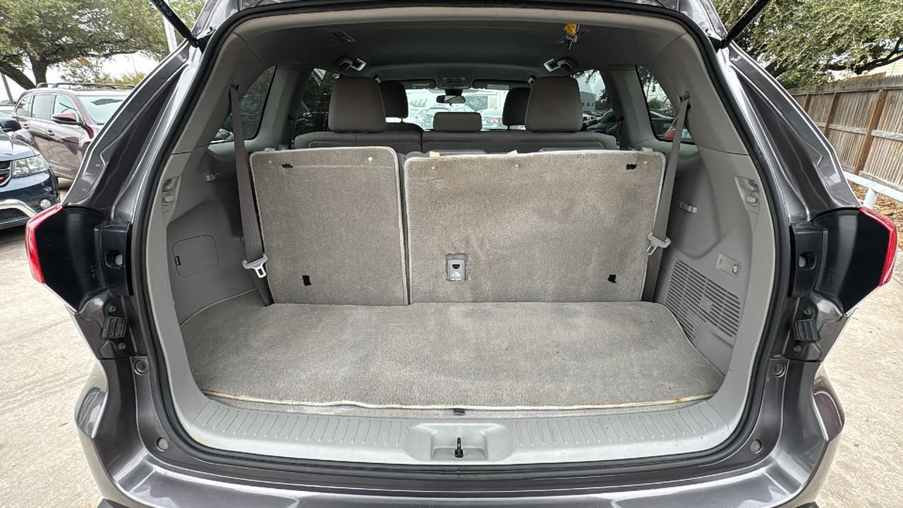 2019 Toyota Highlander  Selma TX