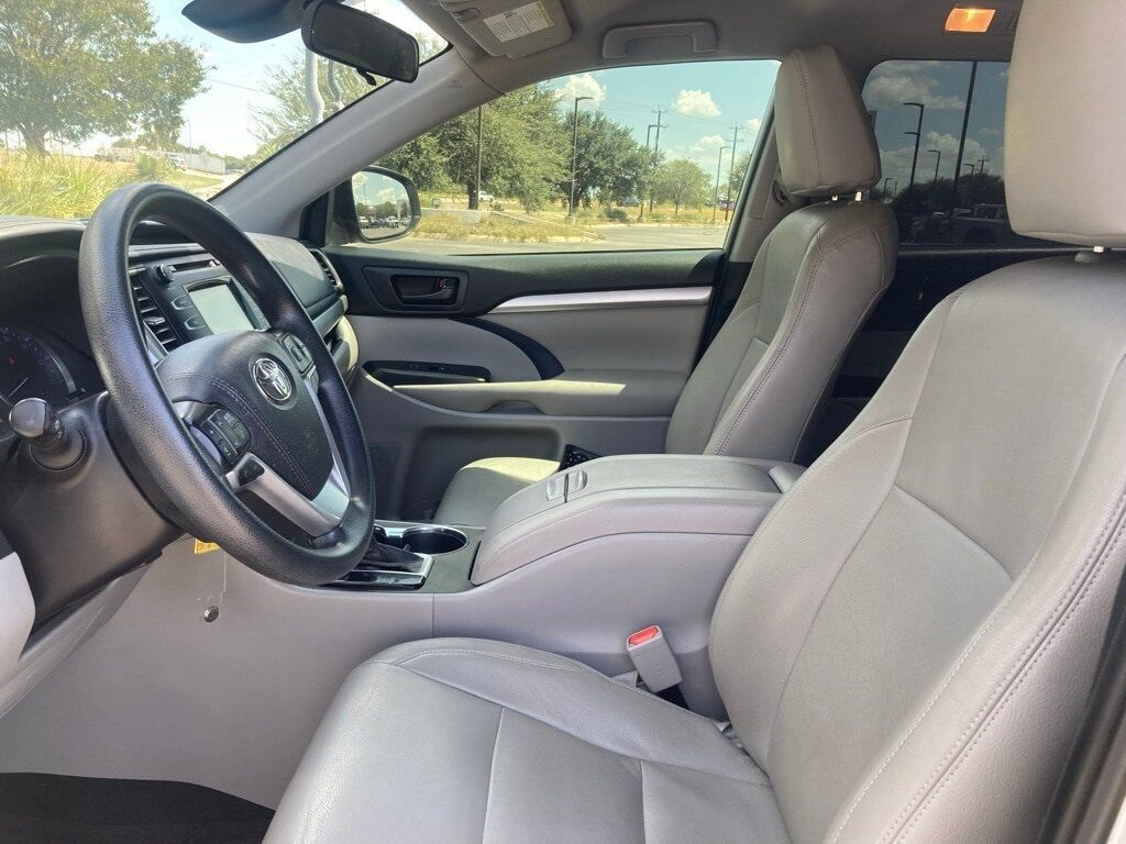 2019 Toyota Highlander San Antonio TX