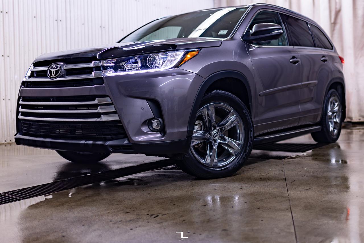 2019 Toyota Highlander AWD Limited Leather Roof Nav BCam Red Deer AB