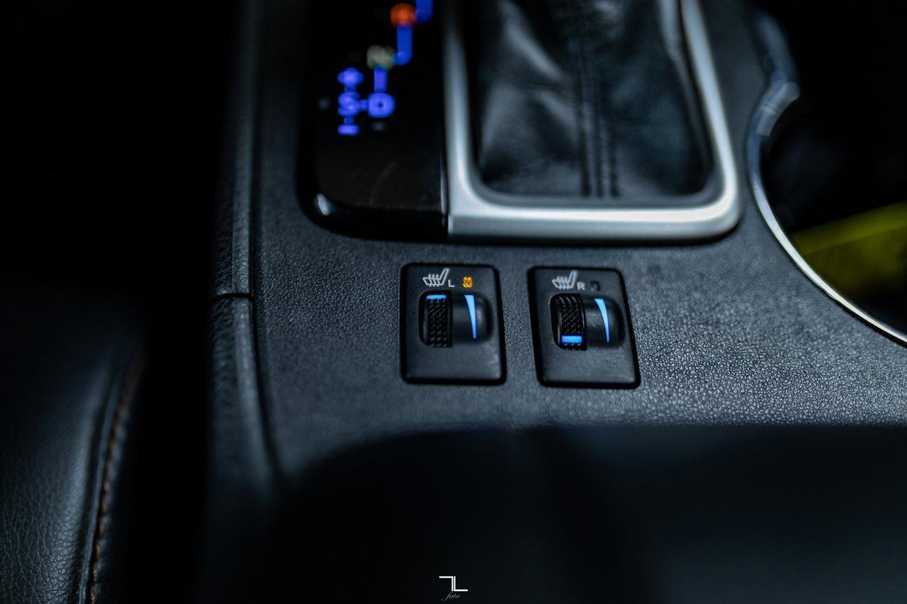 2019 Toyota Highlander AWD XLE Leather Roof Nav BCam Red Deer AB