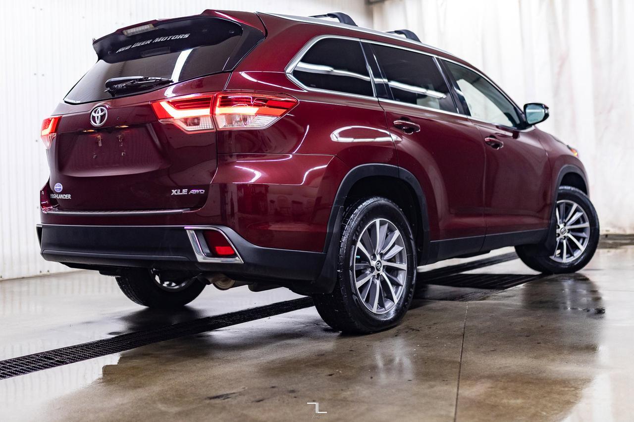 2019 Toyota Highlander AWD XLE Leather Roof Nav BCam Red Deer AB