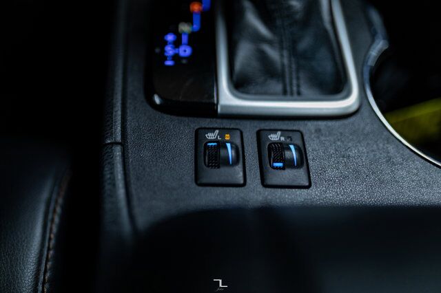 2019 Toyota Highlander AWD XLE Leather Roof Nav BCam Red Deer AB