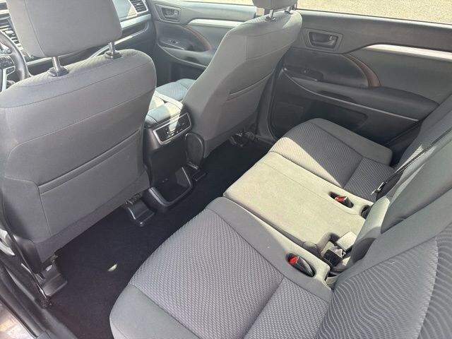 2019 Toyota Highlander Hybrid LE Carbondale IL