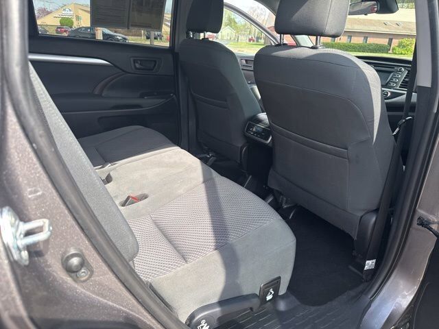 2019 Toyota Highlander Hybrid LE Carbondale IL