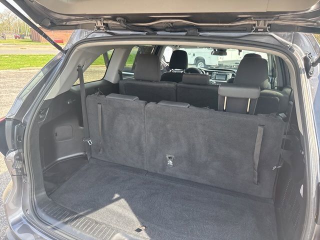 2019 Toyota Highlander Hybrid LE Carbondale IL