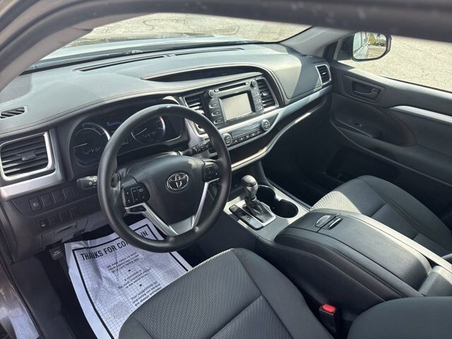 2019 Toyota Highlander Hybrid LE Carbondale IL