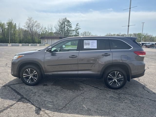 2019 Toyota Highlander Hybrid LE