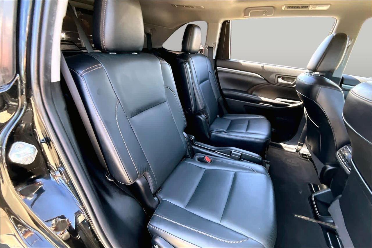2019 Toyota Highlander Hybrid Limited Platinum Folsom CA