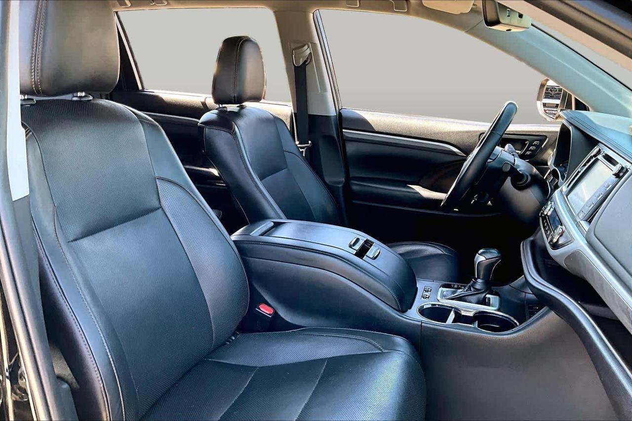 2019 Toyota Highlander Hybrid Limited Platinum Folsom CA