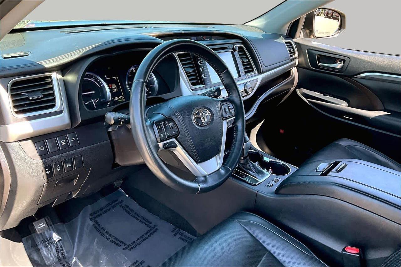 2019 Toyota Highlander Hybrid Limited Platinum Folsom CA