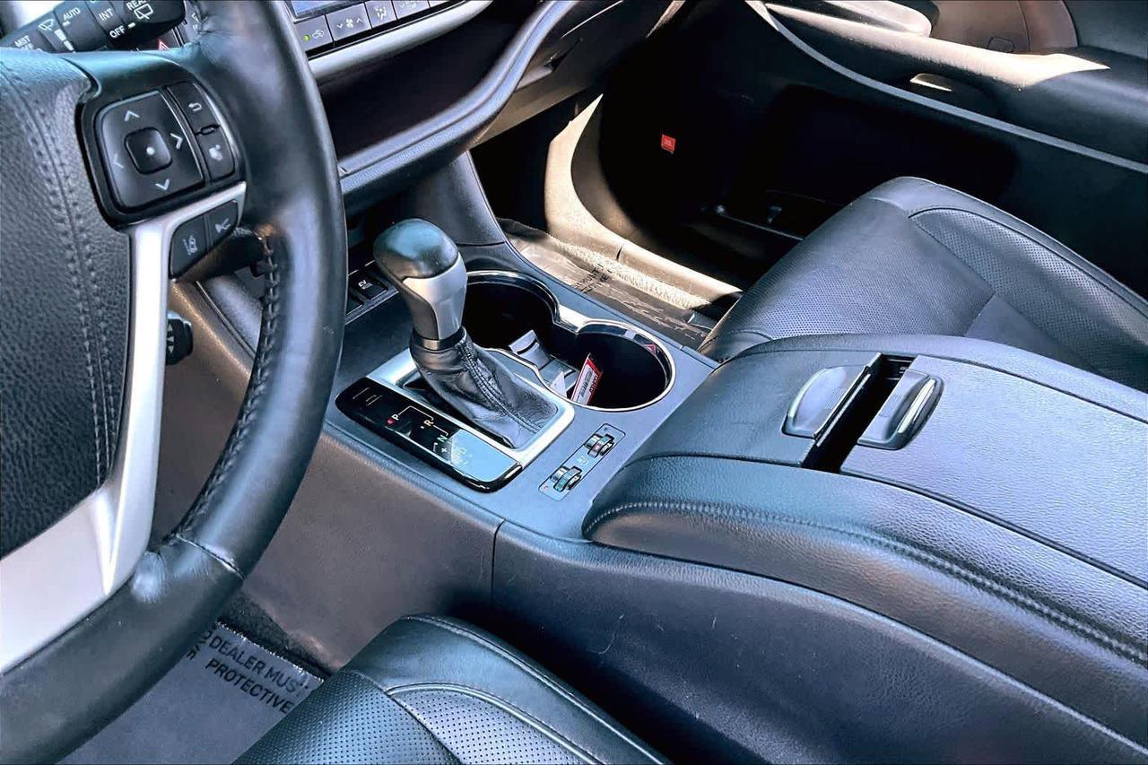 2019 Toyota Highlander Hybrid Limited Platinum Folsom CA