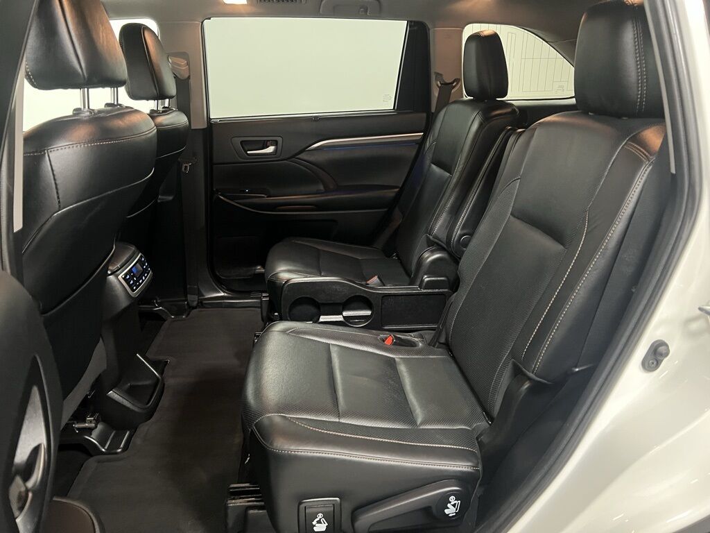 2019 Toyota Highlander Hybrid Limited Platinum Highlands Ranch CO