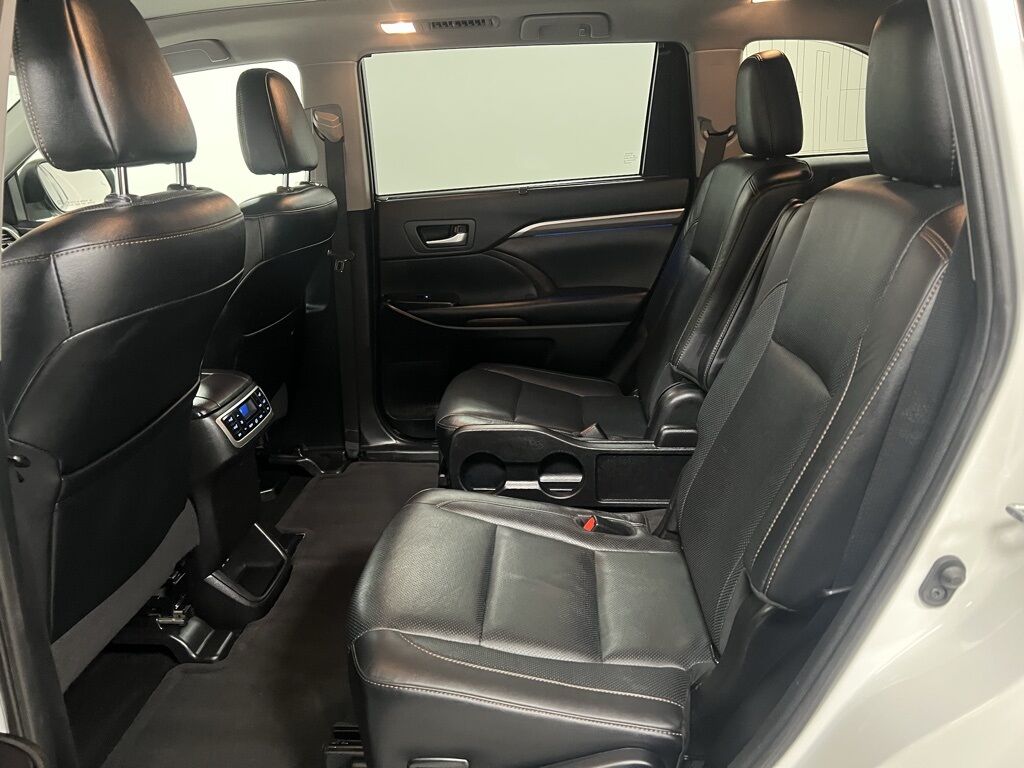 2019 Toyota Highlander Hybrid Limited Platinum Highlands Ranch CO