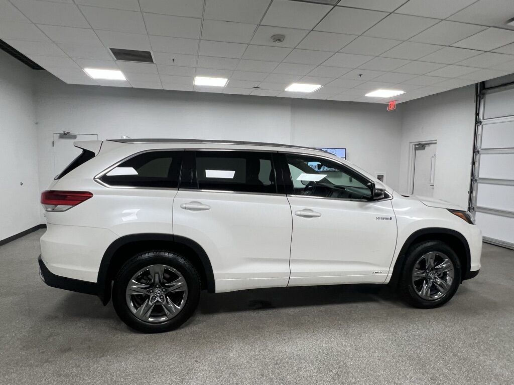 2019 Toyota Highlander Hybrid Limited Platinum Highlands Ranch CO
