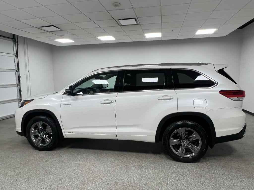 2019 Toyota Highlander Hybrid Limited Platinum Highlands Ranch CO