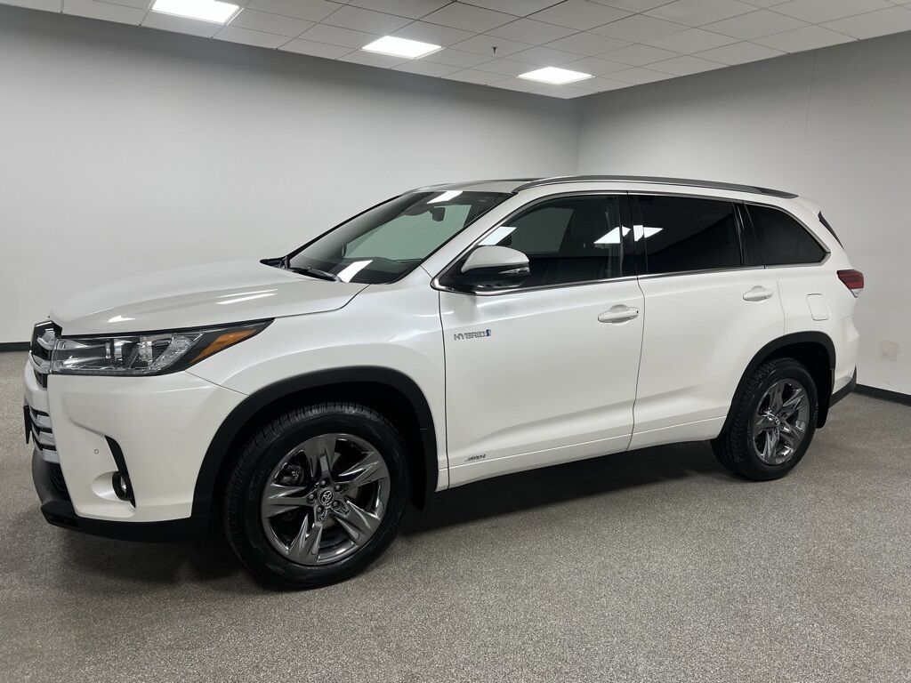 2019 Toyota Highlander Hybrid Limited Platinum Highlands Ranch CO