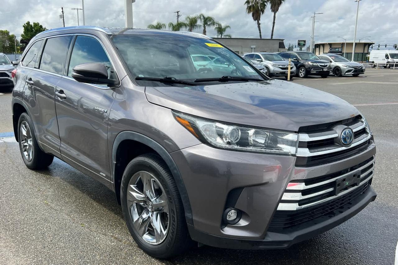 2019 Toyota Highlander Hybrid Limited Platinum Roseville CA
