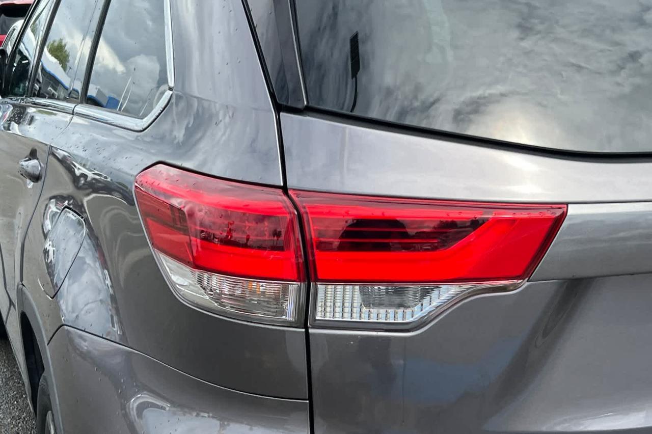 2019 Toyota Highlander Hybrid Limited Platinum Roseville CA