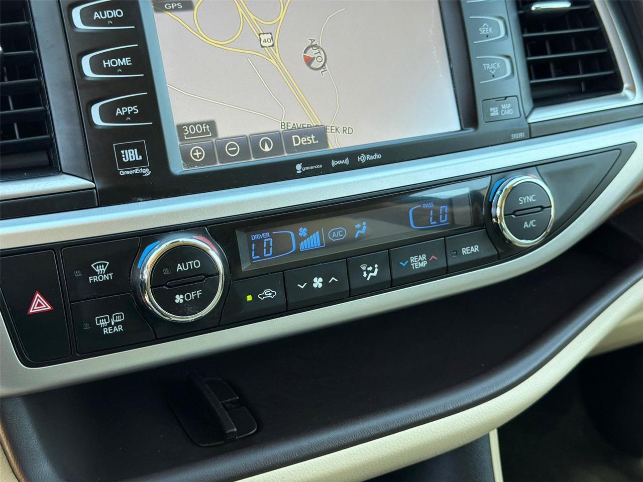 2019 Toyota Highlander Hybrid Limited Platinum Hagerstown MD
