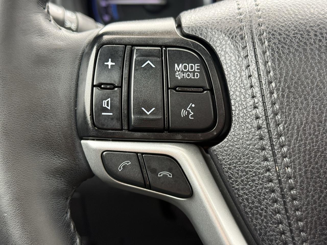 2019 Toyota Highlander Hybrid Limited Stafford VA