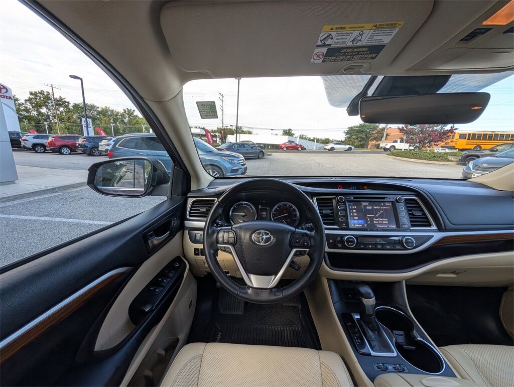 2019 Toyota Highlander Hybrid Limited Cockeysville MD