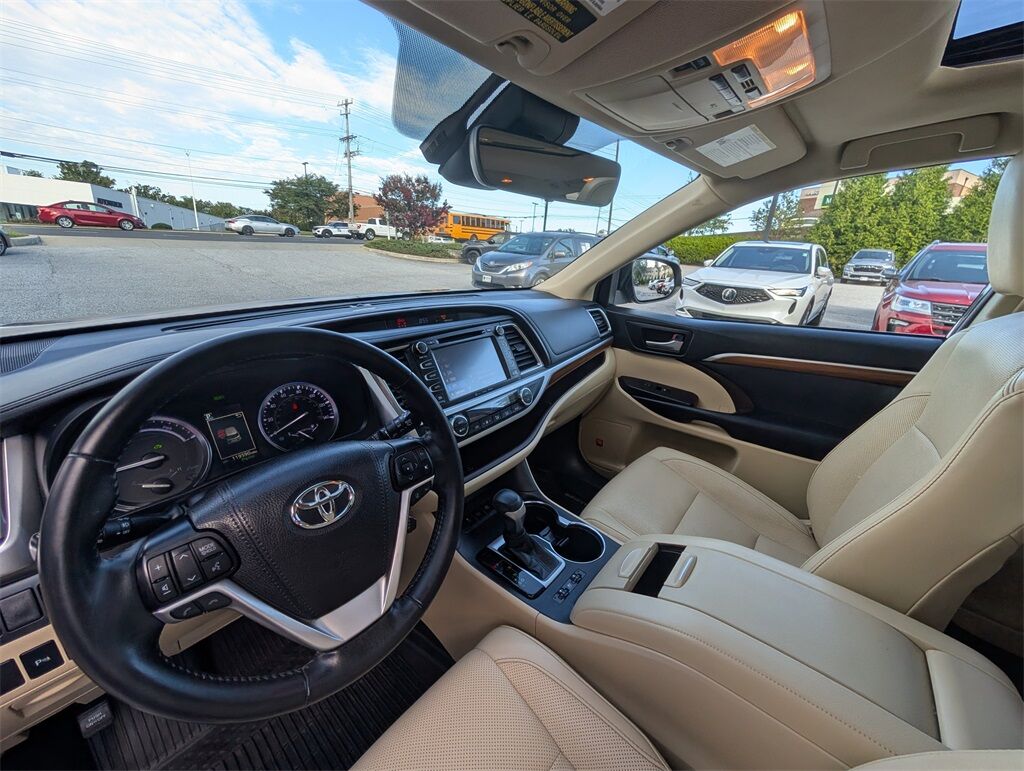 2019 Toyota Highlander Hybrid Limited Cockeysville MD