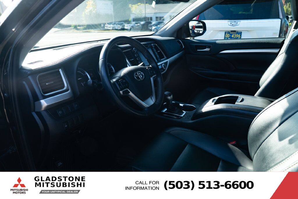 2019 Toyota Highlander Hybrid XLE Milwaukie OR