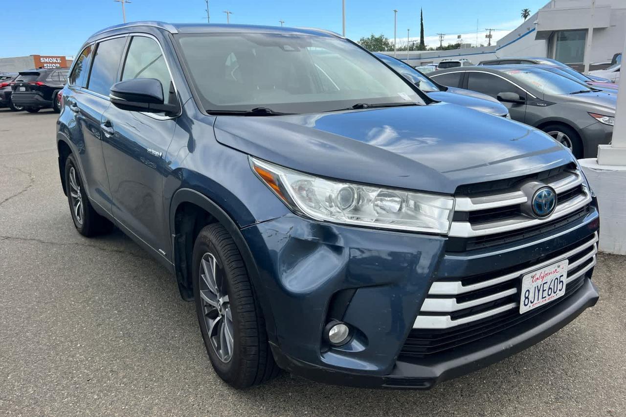 2019 Toyota Highlander Hybrid XLE