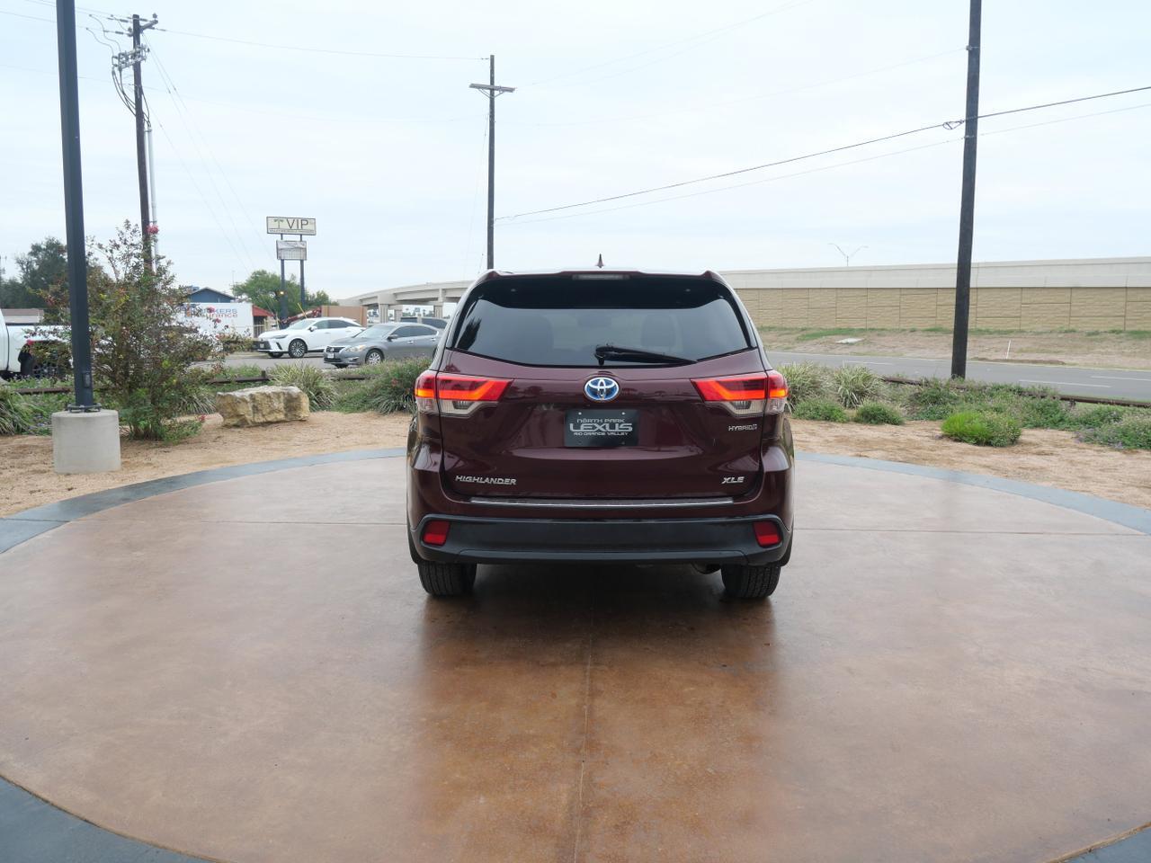 2019 Toyota Highlander Hybrid XLE