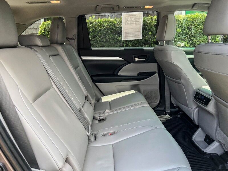 2019 Toyota Highlander Hybrid XLE Wilmington NC