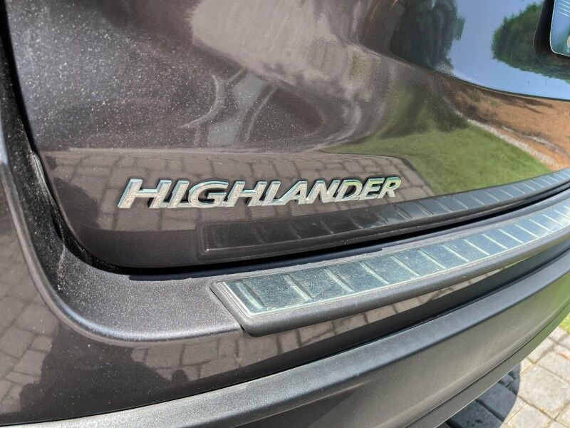 2019 Toyota Highlander Hybrid XLE Wilmington NC