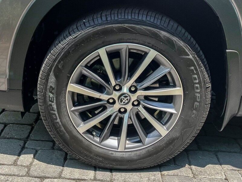 2019 Toyota Highlander Hybrid XLE Wilmington NC