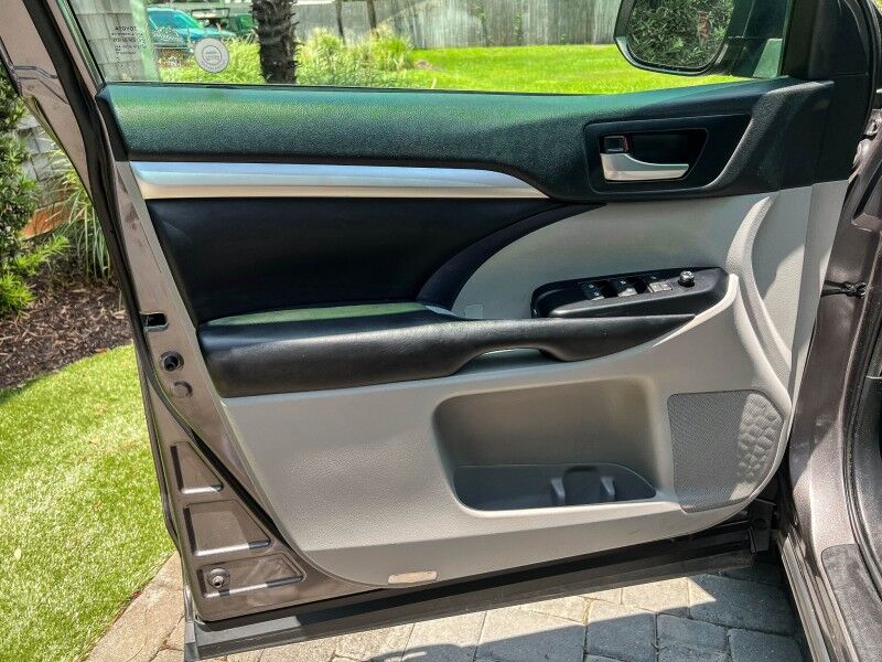 2019 Toyota Highlander Hybrid XLE Wilmington NC