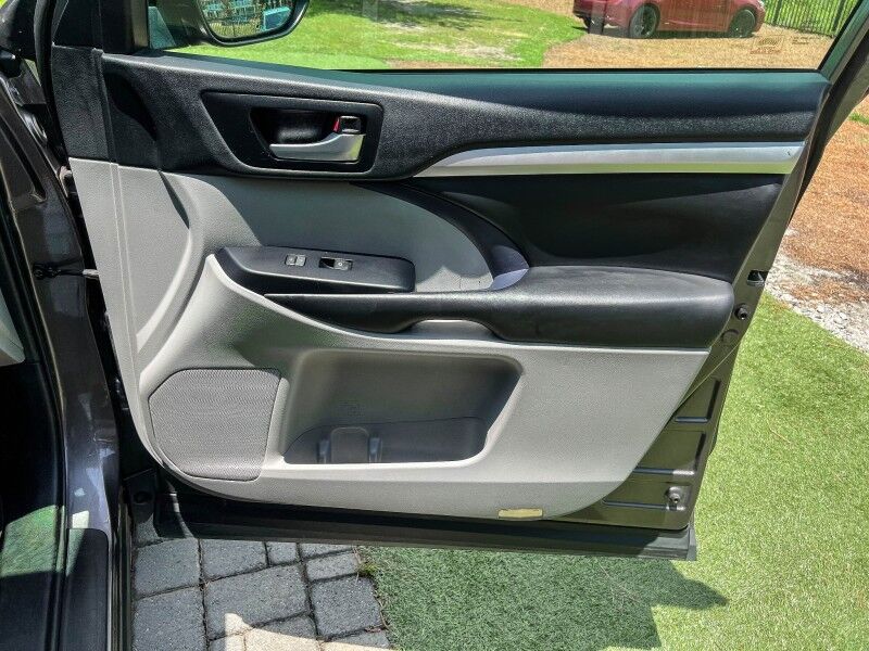 2019 Toyota Highlander Hybrid XLE Wilmington NC