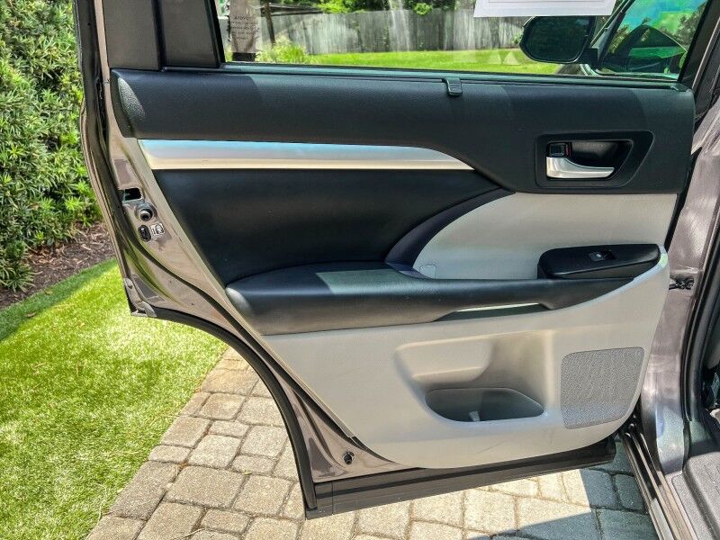 2019 Toyota Highlander Hybrid XLE Wilmington NC