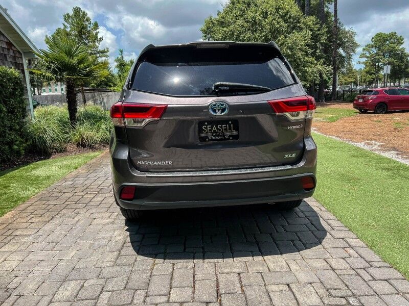 2019 Toyota Highlander Hybrid XLE Wilmington NC