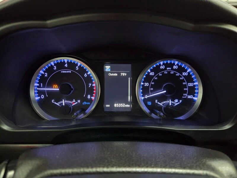 2019 Toyota Highlander LE 3rd Row 3.5L V6 Camera Michelin Tires FREE WARRANTY Call (682)587-6288 Arlington TX