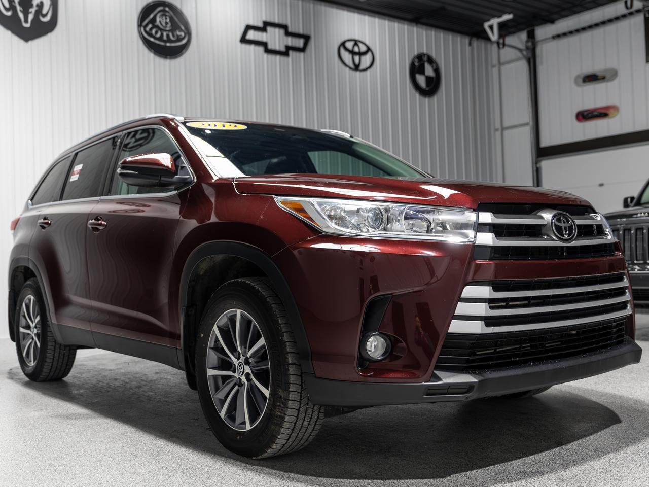 2019 Toyota Highlander LE 8-Passenger Cranberry PA