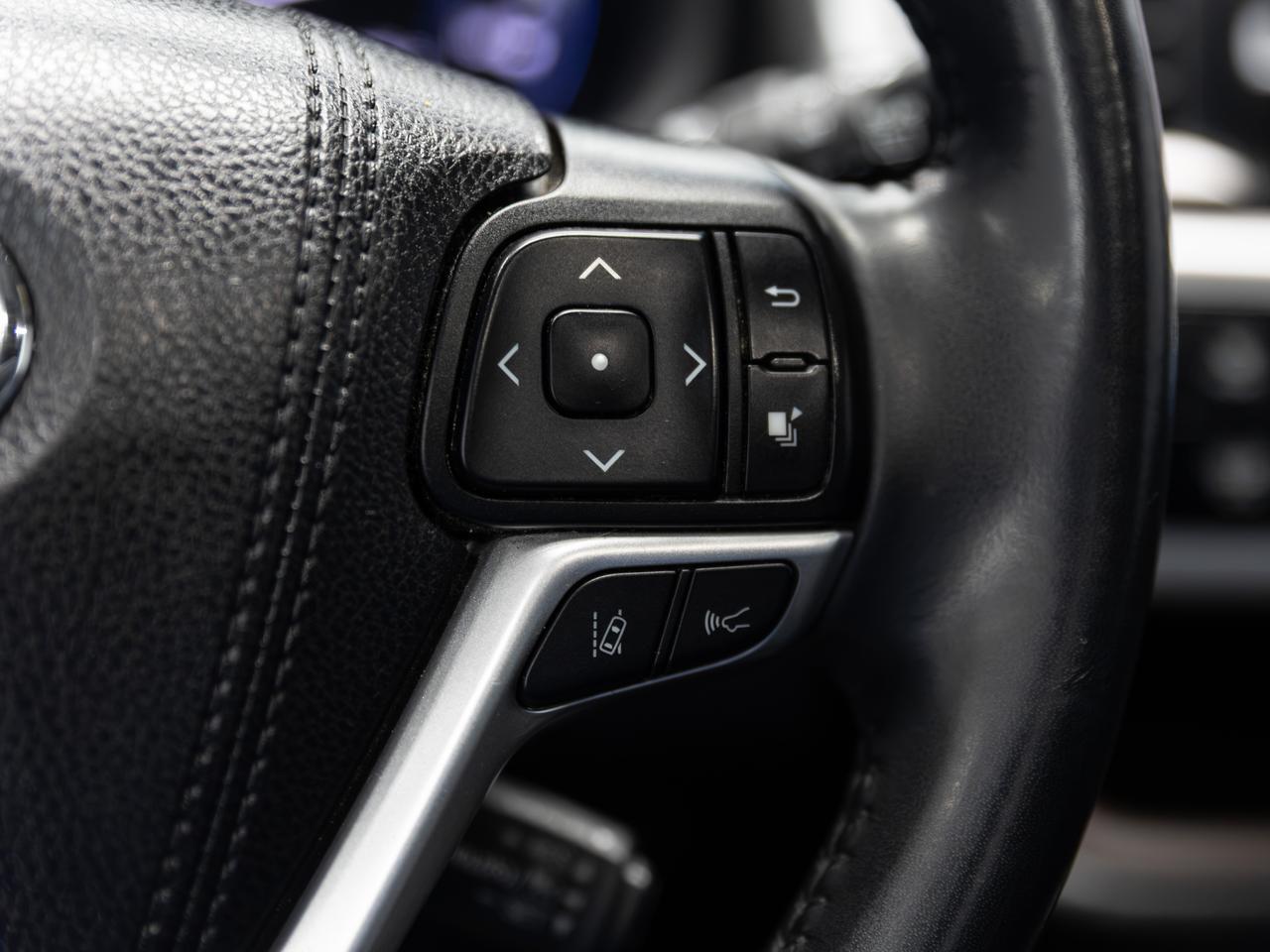 2019 Toyota Highlander LE 8-Passenger Cranberry PA