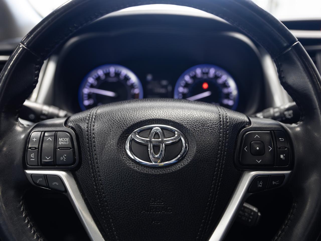 2019 Toyota Highlander LE 8-Passenger Cranberry PA