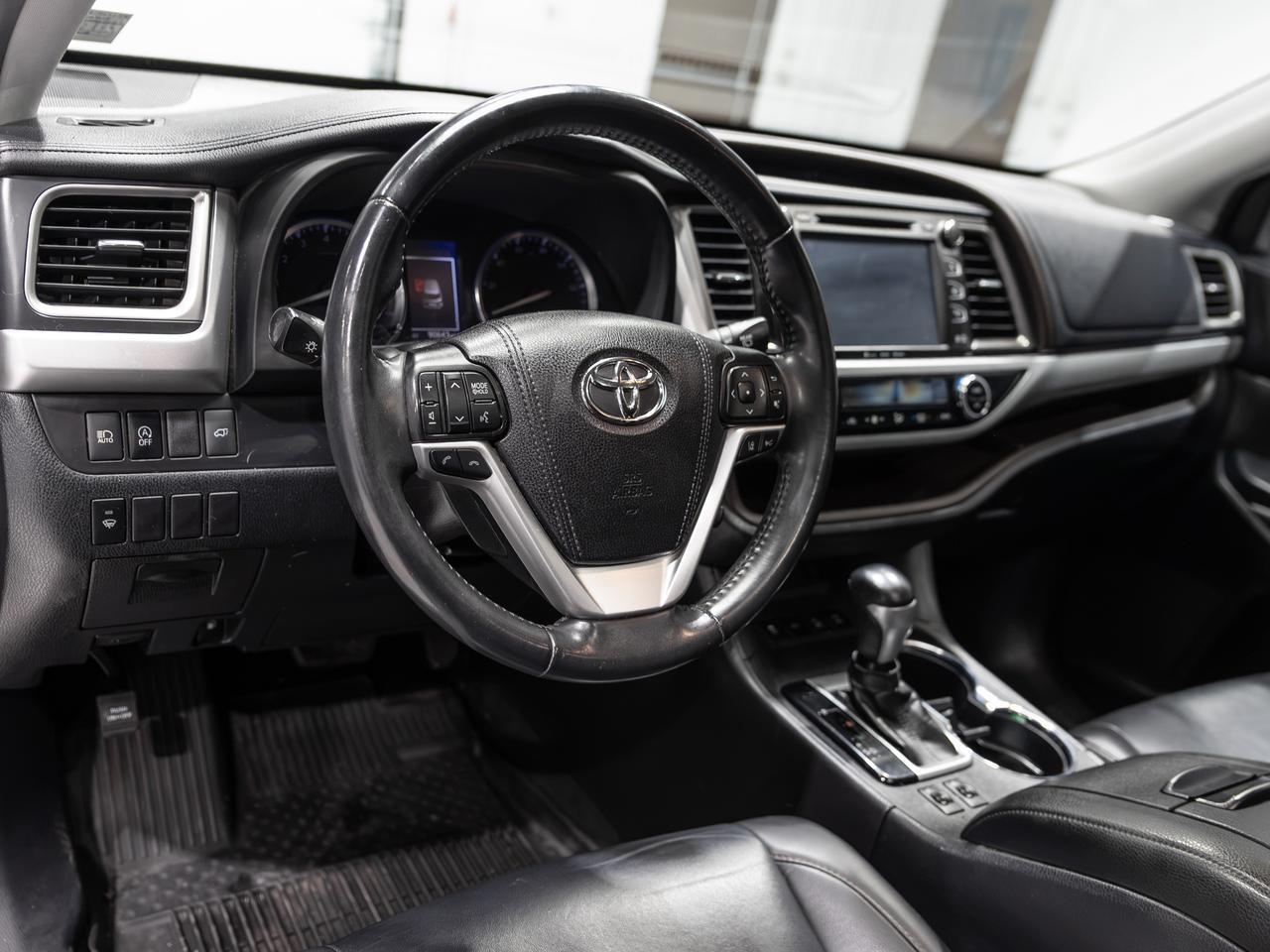 2019 Toyota Highlander LE 8-Passenger Cranberry PA