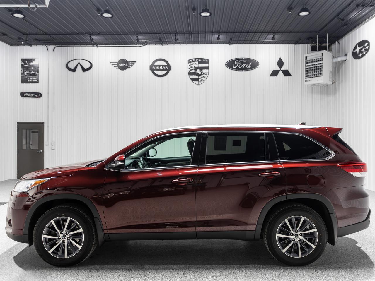 2019 Toyota Highlander LE 8-Passenger Cranberry PA