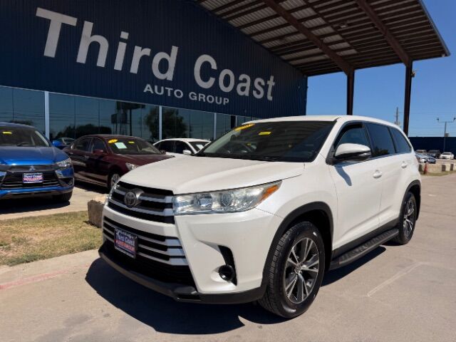 2019 Toyota Highlander LE