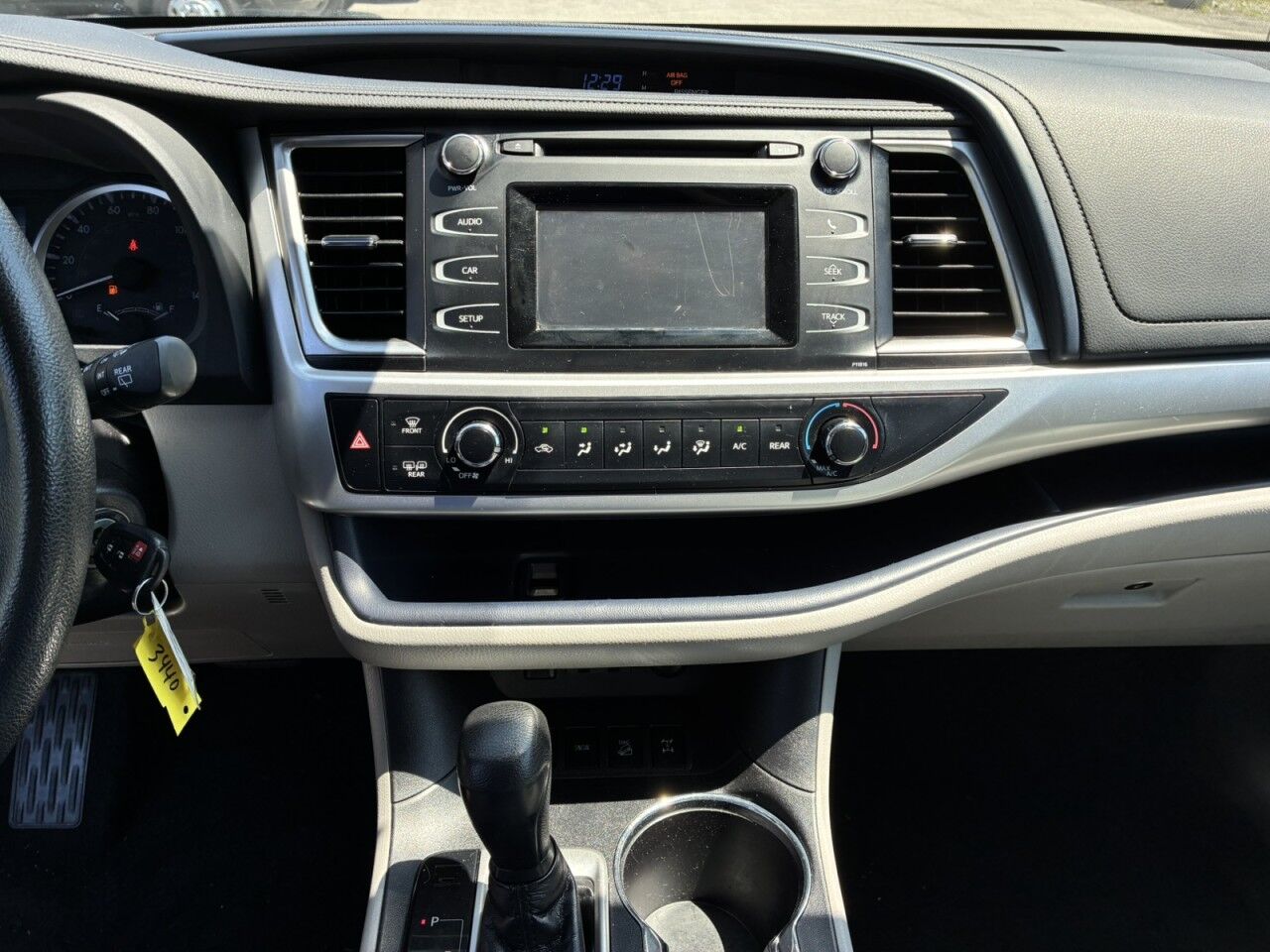 2019 Toyota Highlander LE Charlton MA
