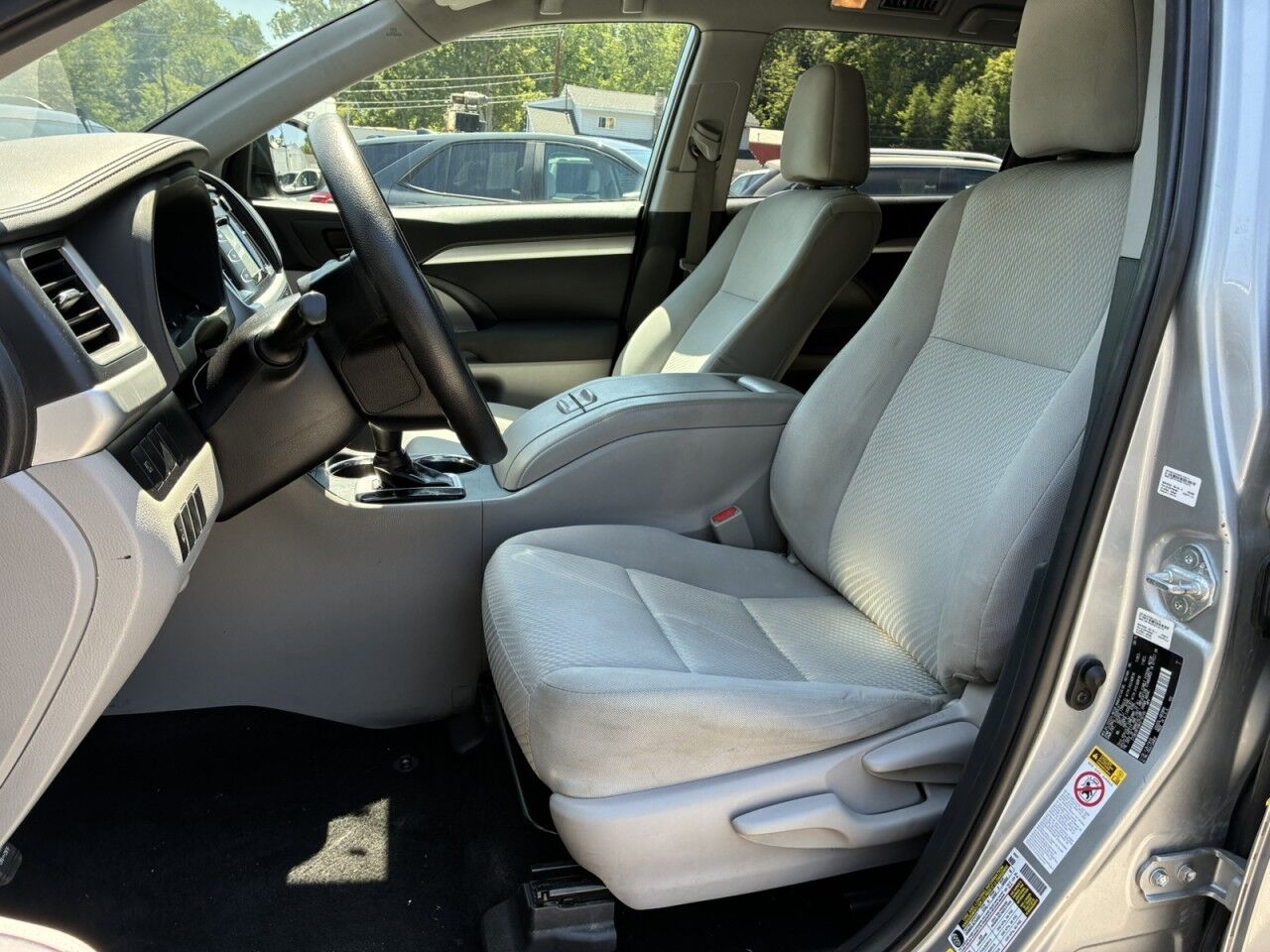 2019 Toyota Highlander LE Charlton MA