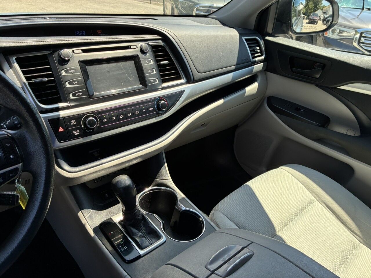 2019 Toyota Highlander LE Charlton MA