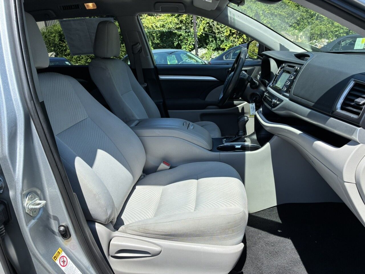 2019 Toyota Highlander LE Charlton MA