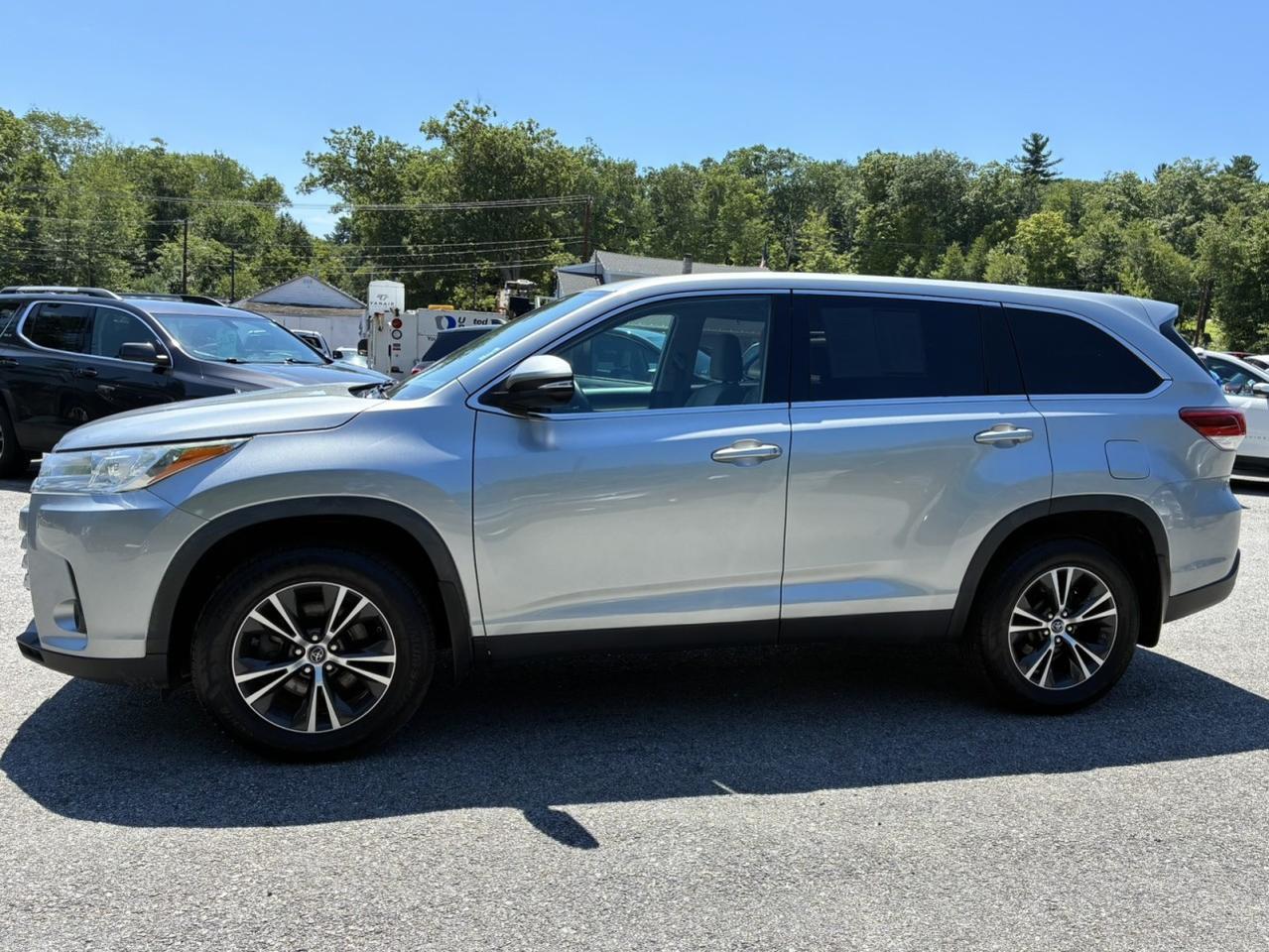 2019 Toyota Highlander LE Charlton MA