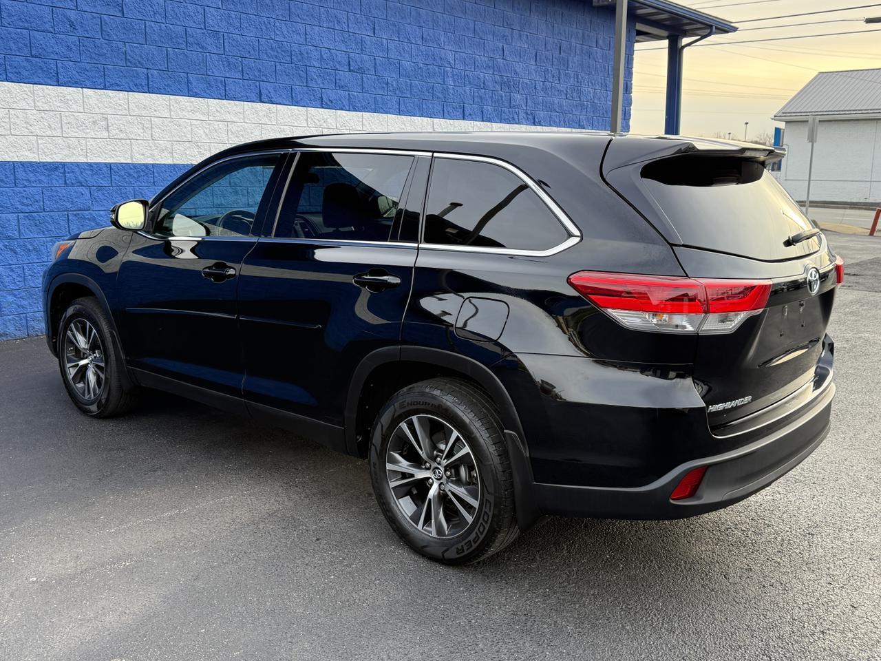 2019 Toyota Highlander LE Connellsville PA