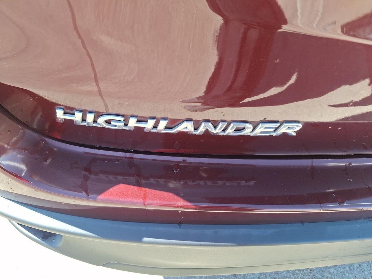 2019 Toyota Highlander LE Hurst TX
